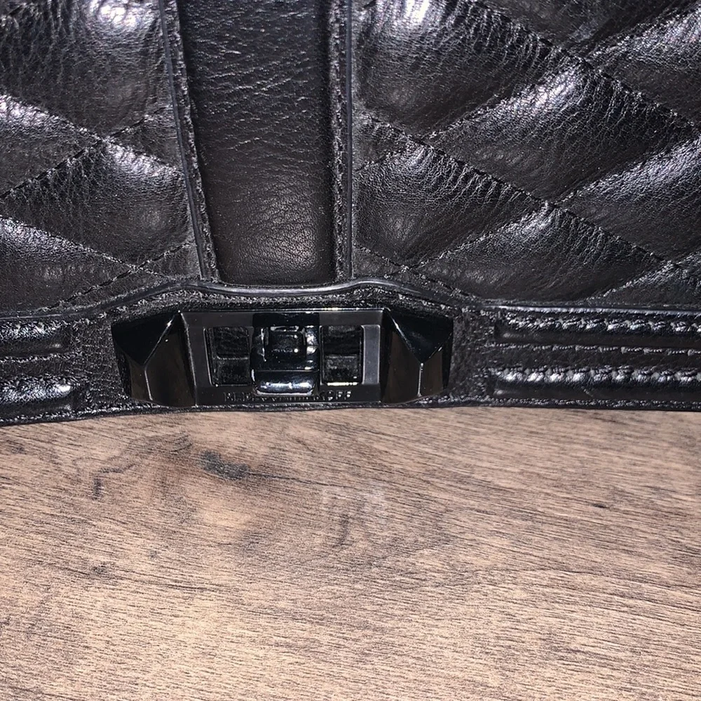 NWT REBECCA MINKOFF LOVE JUMBO QUILTED CROSSBODY - Picture 6 of 14